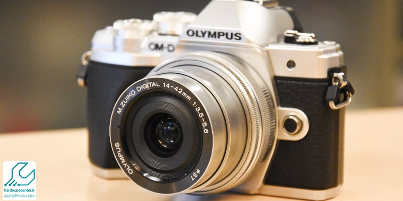 دوربین دیجیتال بدون آینه الیمپوس مدل OM-D E-M10